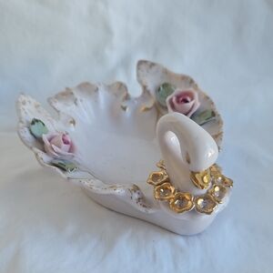 Vintage Napco Ceramics Elegant Swan Dish with Gold Accents